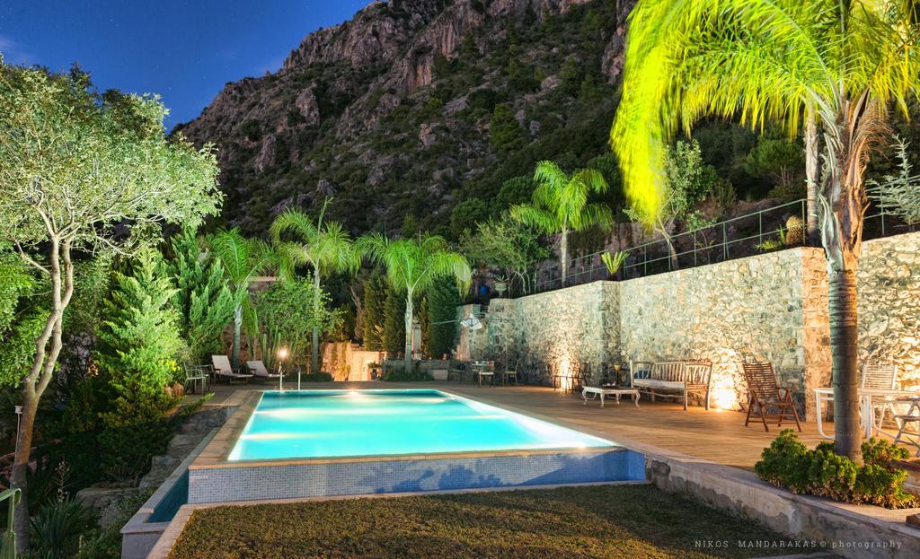 Villa Mos Kalamata Exteriör bild