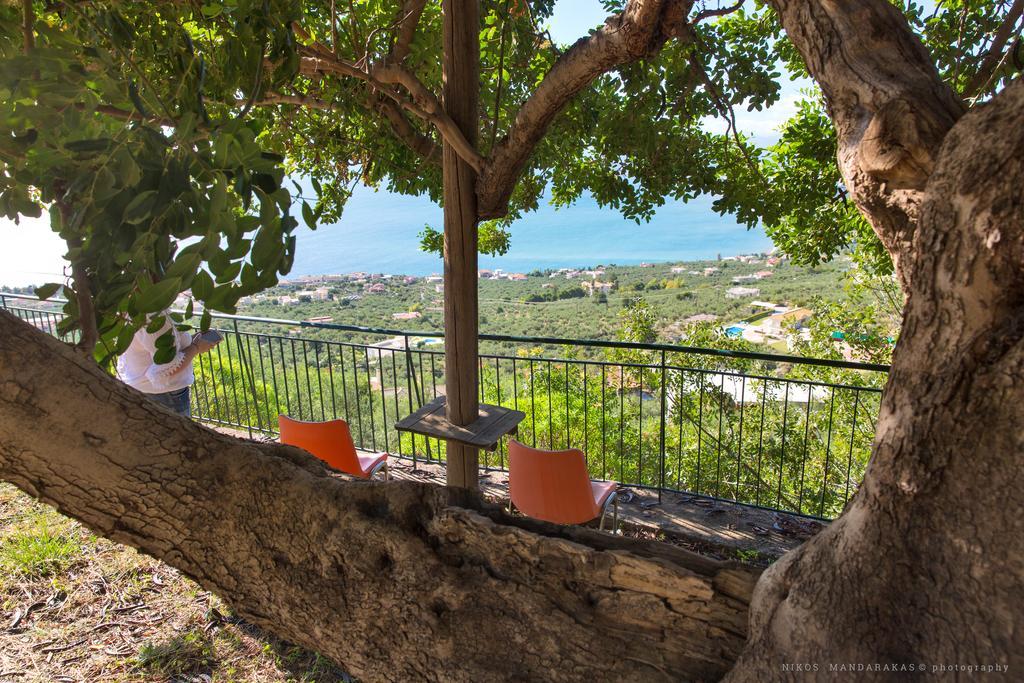 Villa Mos Kalamata Exteriör bild
