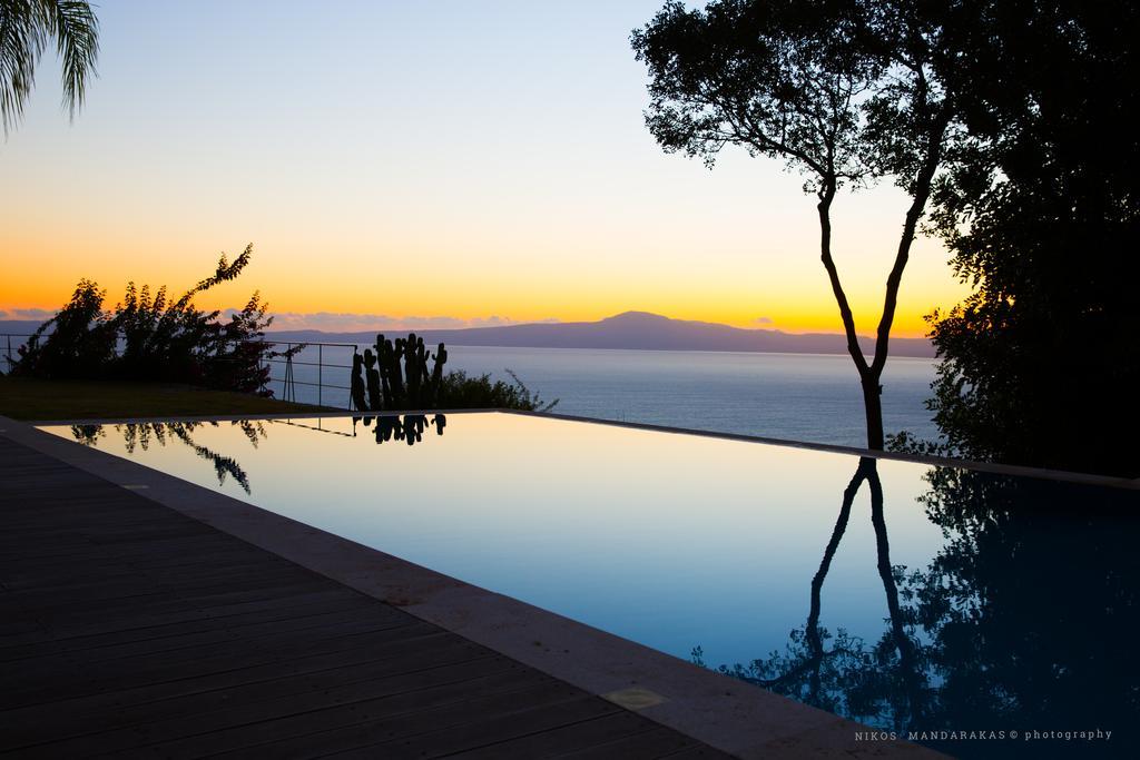 Villa Mos Kalamata Exteriör bild