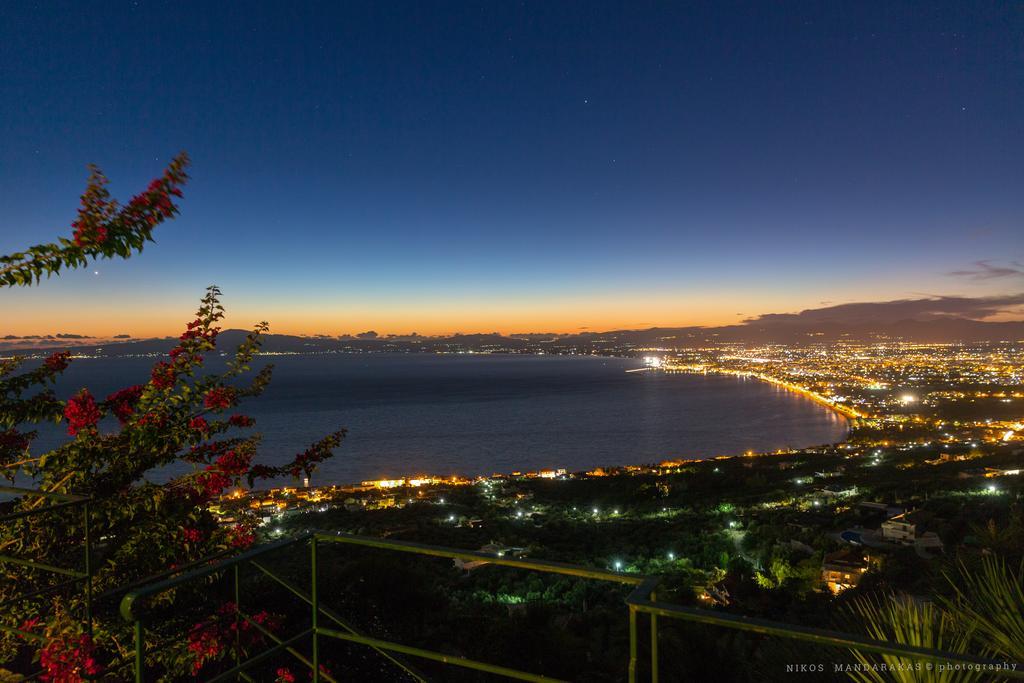 Villa Mos Kalamata Exteriör bild